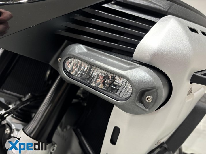 BMW R 1300 GS Adventure BMW R 1300 GS Adventure